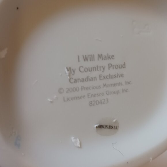 Vintage Enesco Precious Moments "I Will Make My Country Proud" 2000  New… - Picture 6 of 10
